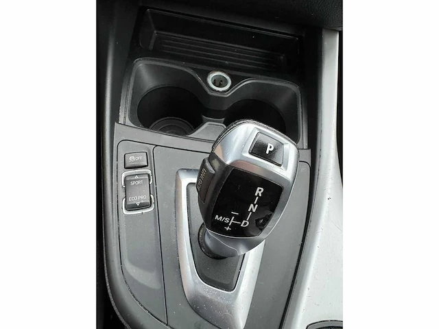 Bmw 1-serie 118i business+ automaat 5-deurs clima 55-xpg-4 - afbeelding 25 van  33