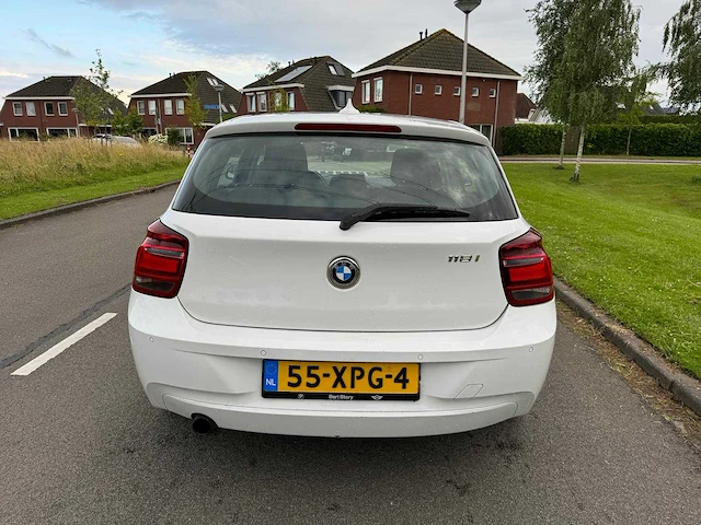 Bmw 1-serie 118i business+ automaat 5-deurs clima 55-xpg-4 - afbeelding 29 van  33