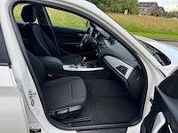 Bmw 1-serie 118i business+ automaat 5-deurs clima 55-xpg-4 - afbeelding 33 van  33