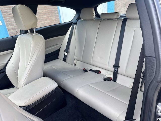Bmw 1-serie 118i high executive 2015 | 1-znk-65 - afbeelding 26 van  34