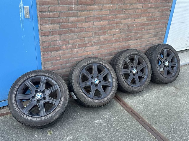 Bmw 1-serie 118i high executive 2015 | 1-znk-65 - afbeelding 33 van  34