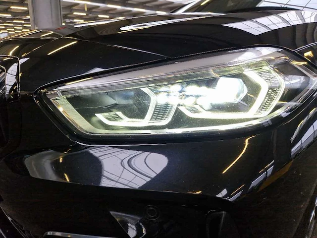 Bmw 1-serie 118i high executive 2020 | t-577-jb - afbeelding 18 van  23
