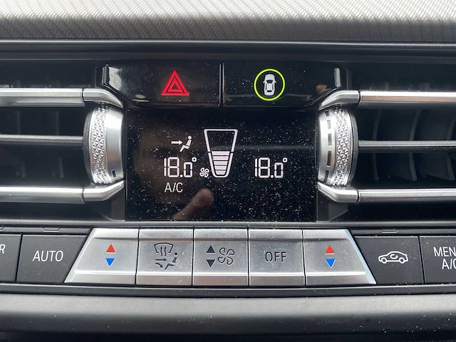 Bmw 1-serie 118i high executive 2020 | t-577-jb - afbeelding 16 van  30