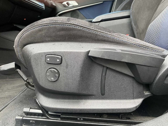 Bmw 1-serie 118i high executive 2020 | t-577-jb - afbeelding 27 van  30