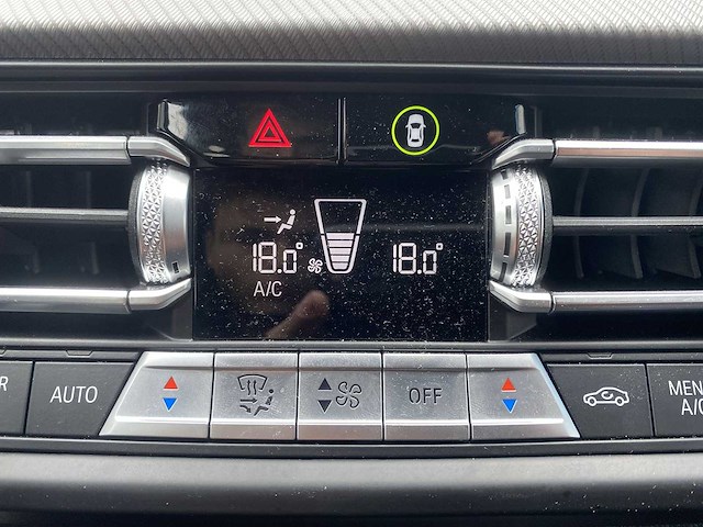 Bmw 1-serie 118i high executive 2020 | t-577-jb - afbeelding 16 van  30