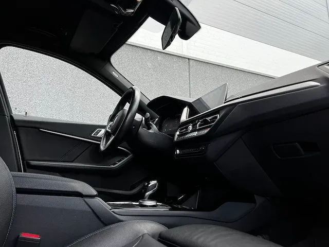 Bmw 1-serie 118i high executive edition | k-319-kt - afbeelding 40 van  41