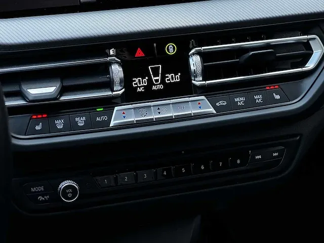 Bmw 1-serie 118i high executive edition | k-319-kt - afbeelding 17 van  41