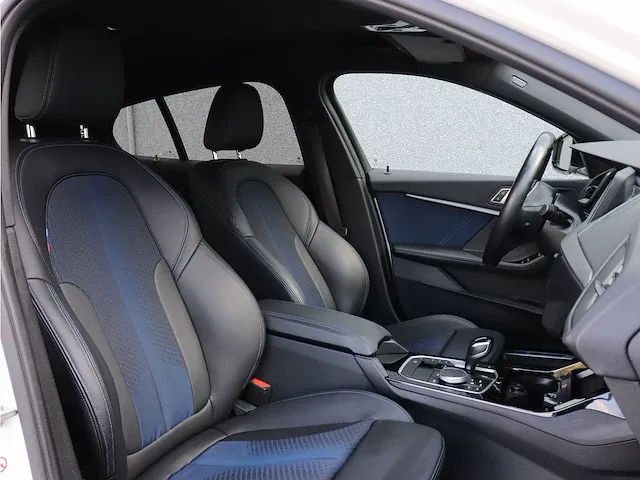 Bmw 1-serie 118i high executive | g-175-zg - afbeelding 27 van  50