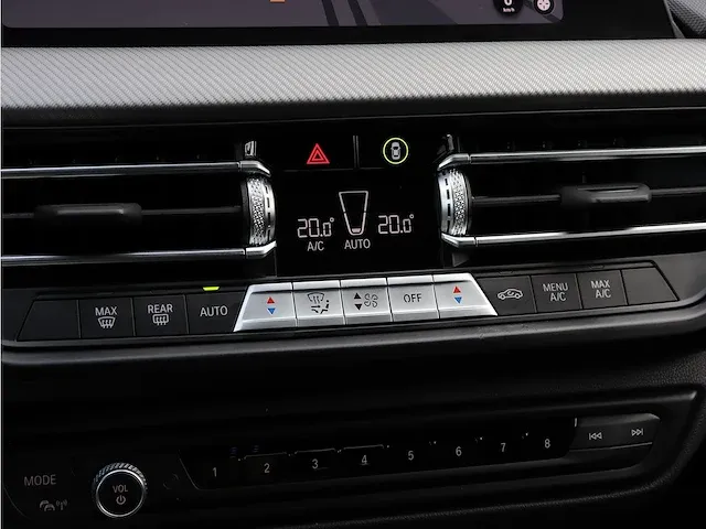 Bmw 1-serie 118i high executive | g-175-zg - afbeelding 20 van  50