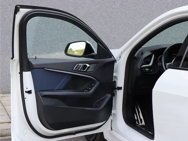 Bmw 1-serie 118i high executive | g-175-zg - afbeelding 36 van  50