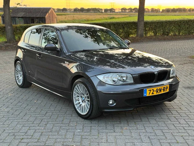 Bmw 1-serie 118i high executive origineel nederlands nap 72-rn-rp - afbeelding 7 van  17