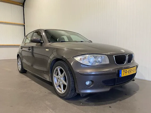 Bmw 1-serie 120i high executive 79-rr-kh - afbeelding 19 van  21