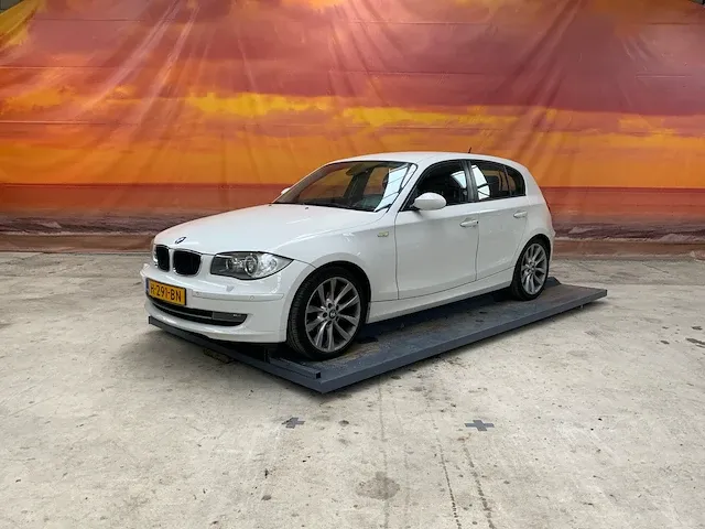 Bmw 1-serie 2007 - afbeelding 1 van  45