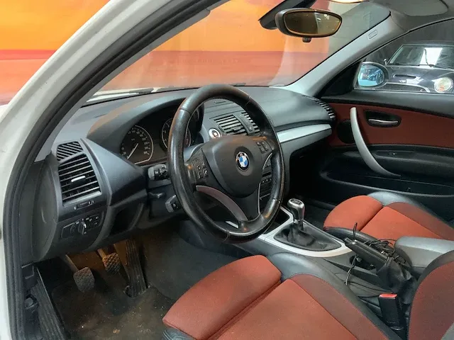 Bmw 1-serie 2007 - afbeelding 14 van  45