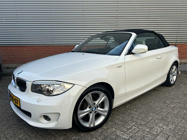 Bmw 1-serie cabrio 118i exclusive ed , ; 5-kjx-07 - afbeelding 1 van  26