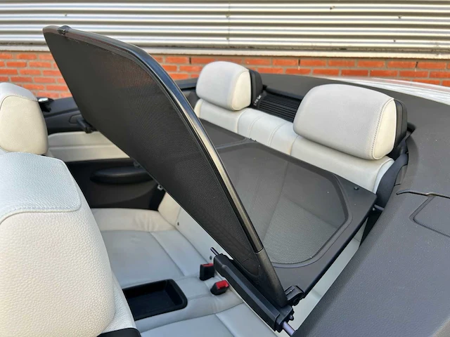 Bmw 1-serie cabrio 118i exclusive ed , ; 5-kjx-07 - afbeelding 15 van  26