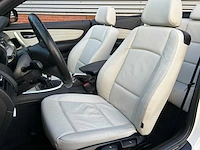 Bmw 1-serie cabrio 118i exclusive ed , ; 5-kjx-07 - afbeelding 22 van  26