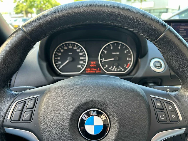 Bmw 1-serie cabrio 118i exclusive ed , ; 5-kjx-07 - afbeelding 25 van  26
