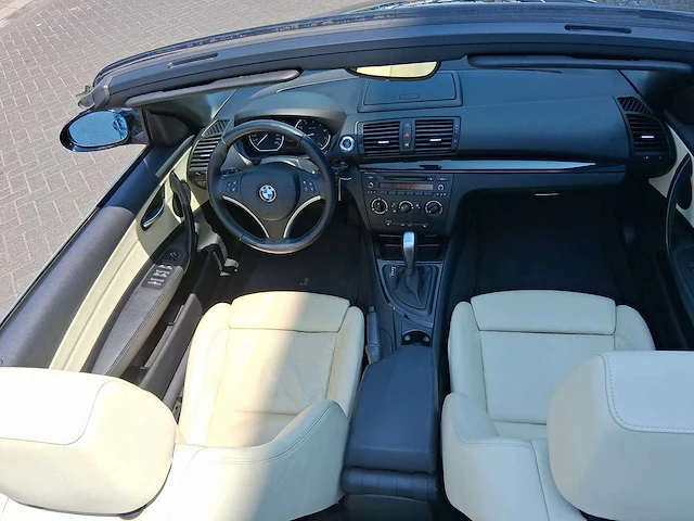 Bmw 1-serie cabrio 120i car 2008 | l-343-rd - afbeelding 24 van  33