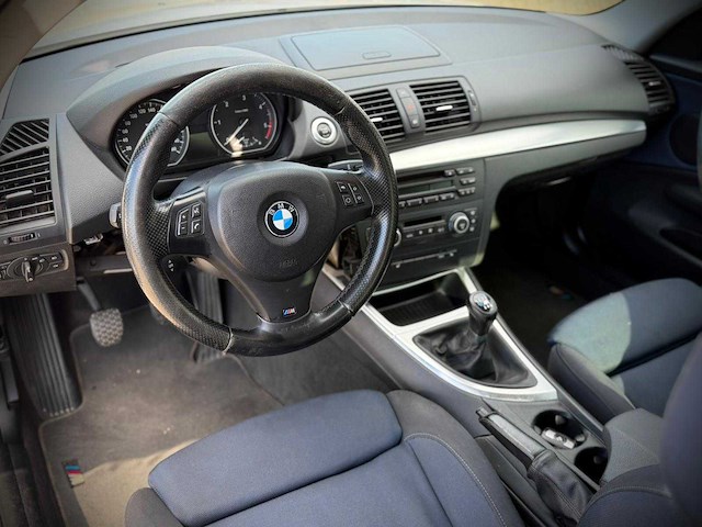 Bmw 1-serie coupé 120d high executive m 3-kph-41 - afbeelding 22 van  22