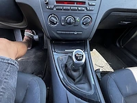 Bmw 1 sportshatch (e81) 116 d crossed flag 115,2010 - afbeelding 3 van  28