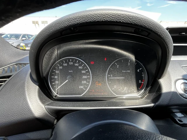 Bmw 1 sportshatch (e81) 116 d crossed flag 115,2010 - afbeelding 27 van  28