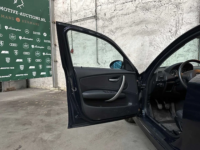 Bmw 116i business line 1-serie 116pk 2007, 59-xn-vx - afbeelding 17 van  34