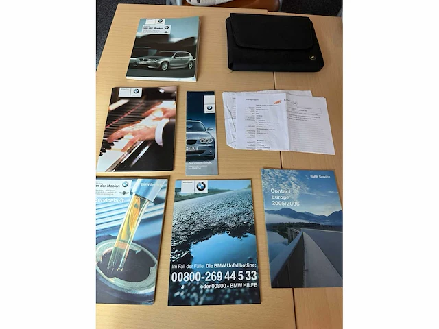 Bmw 116i executive, 7-tfn-82 - afbeelding 7 van  15