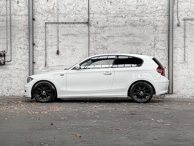 Bmw 118i 1-serie 143pk 2008, l-668-xd - afbeelding 8 van  38