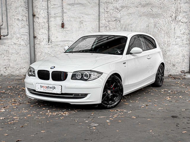 Bmw 118i 1-serie 143pk 2008, l-668-xd - afbeelding 12 van  38