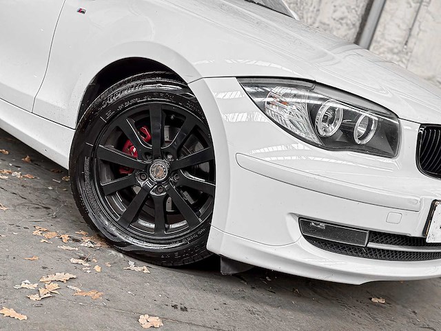 Bmw 118i 1-serie 143pk 2008, l-668-xd - afbeelding 37 van  38