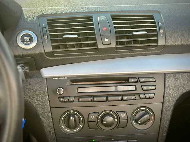 Bmw 118i cabrio automaat, 65-jxj-6 - afbeelding 3 van  13