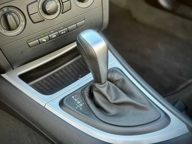 Bmw 118i cabrio automaat, 65-jxj-6 - afbeelding 4 van  13