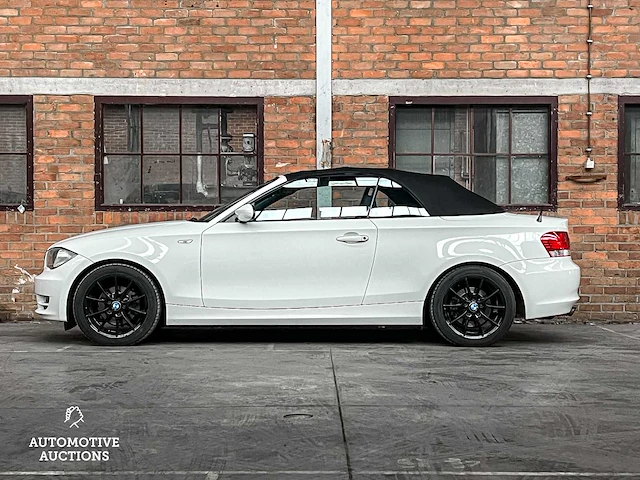 Bmw 118i cabriolet executive 143pk 2009 1-serie, 91-njh-7 - afbeelding 21 van  51