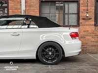Bmw 118i cabriolet executive 143pk 2009 1-serie, 91-njh-7 - afbeelding 25 van  51