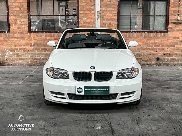 Bmw 118i cabriolet executive 143pk 2009 1-serie, 91-njh-7 - afbeelding 49 van  51