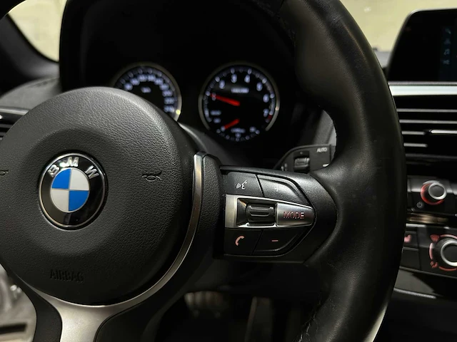Bmw 118i edition m sport shadow executive 136pk 2017 1-serie, l-072-kz - afbeelding 17 van  42