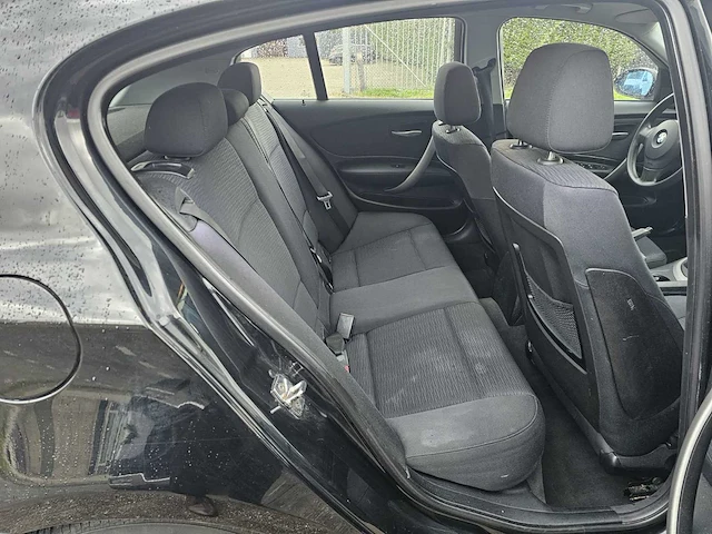 Bmw 118i hatchback, 55-nnh-3 - afbeelding 3 van  15