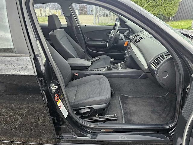 Bmw 118i hatchback, 55-nnh-3 - afbeelding 4 van  15
