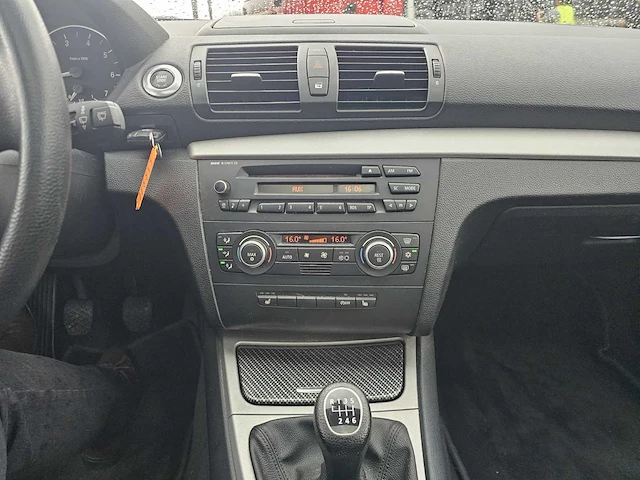 Bmw 118i hatchback, 55-nnh-3 - afbeelding 6 van  15