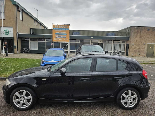 Bmw 118i hatchback, 55-nnh-3 - afbeelding 12 van  15