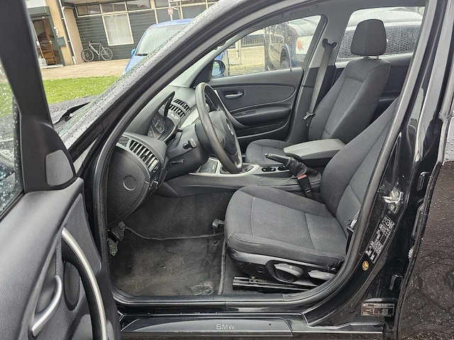 Bmw 118i hatchback, 55-nnh-3 - afbeelding 15 van  15