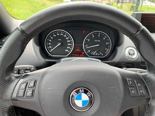 Bmw 120i cabrio high-executive m-pakket automaat, 2513 - afbeelding 8 van  23