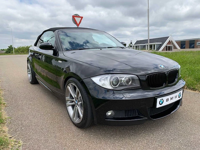 Bmw 120i cabrio high-executive m-pakket automaat, 2513 - afbeelding 12 van  23