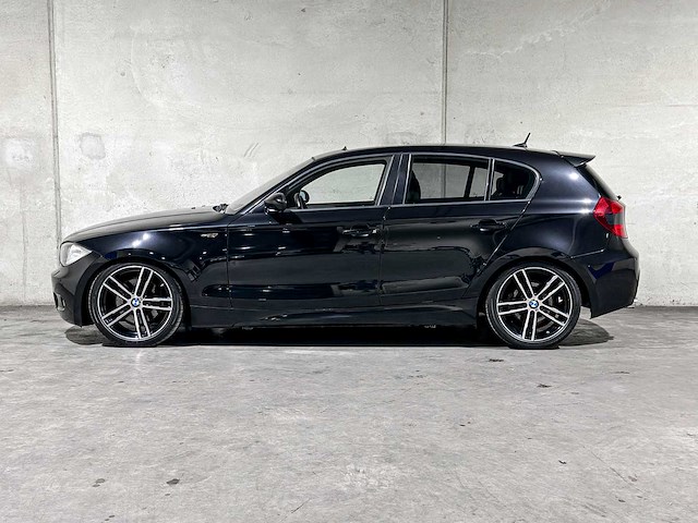 Bmw 130i 3.0 m-sport e87 265pk 2006 1-serie 5-deurs, 18-tb-kr youngtimer - afbeelding 7 van  39
