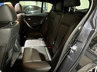 Bmw 130i 3.0 m-sport e87 265pk 2006 1-serie 5-deurs, 18-tb-kr youngtimer - afbeelding 25 van  39