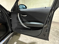 Bmw 130i 3.0 m-sport e87 265pk 2006 1-serie 5-deurs, 18-tb-kr youngtimer - afbeelding 30 van  39