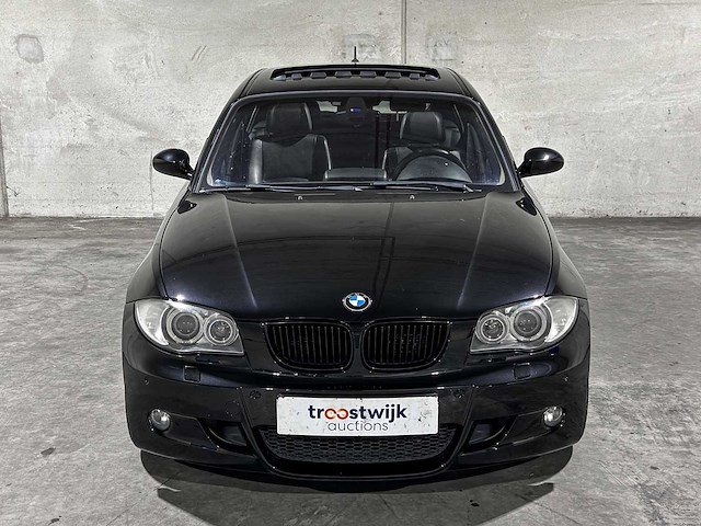 Bmw 130i 3.0 m-sport e87 265pk 2006 1-serie 5-deurs, 18-tb-kr youngtimer - afbeelding 35 van  39