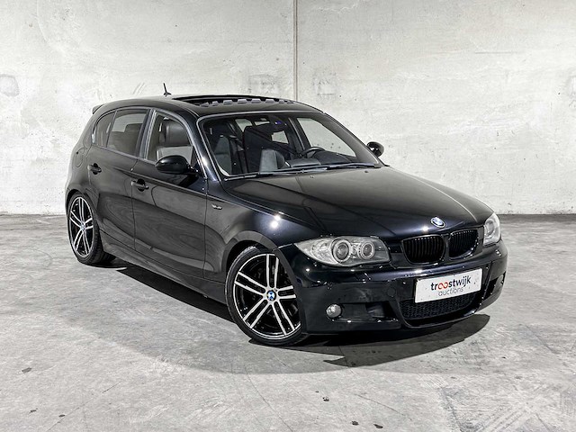 Bmw 130i 3.0 m-sport e87 265pk 2006 1-serie 5-deurs, 18-tb-kr youngtimer - afbeelding 37 van  39