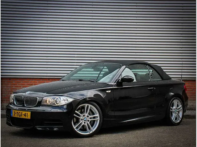 Bmw 135i cabrio high executive automaat, 7-tgf-41 - afbeelding 13 van  19